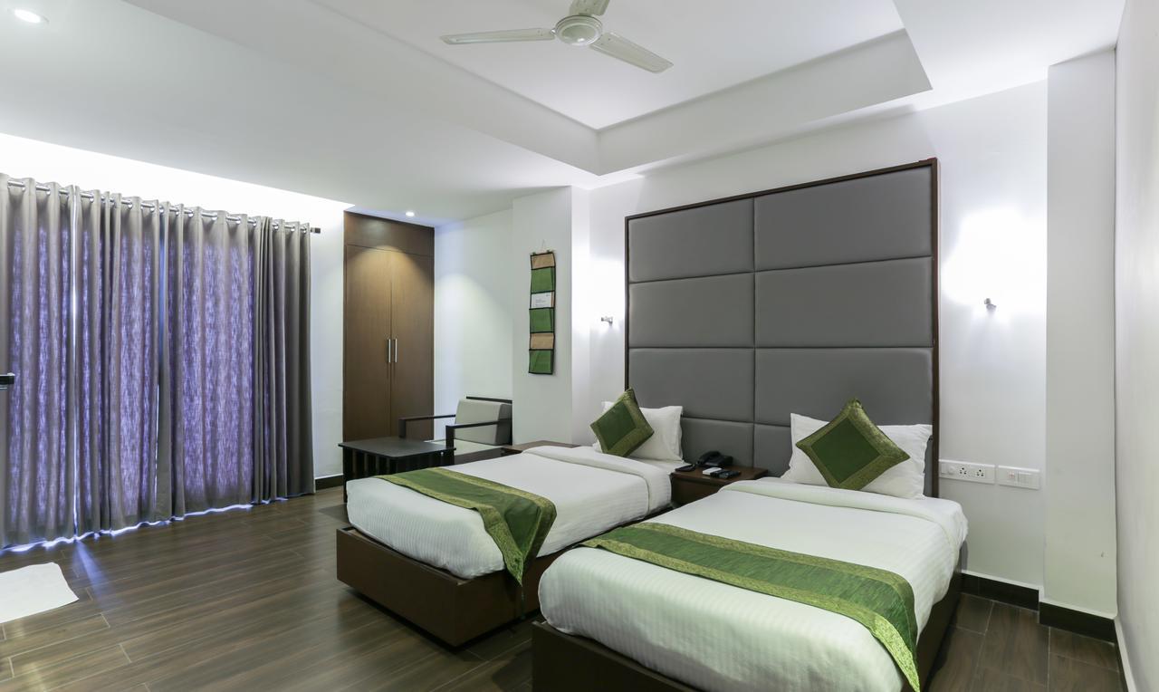 Hotel Crown Suites Kochi Exteriör bild