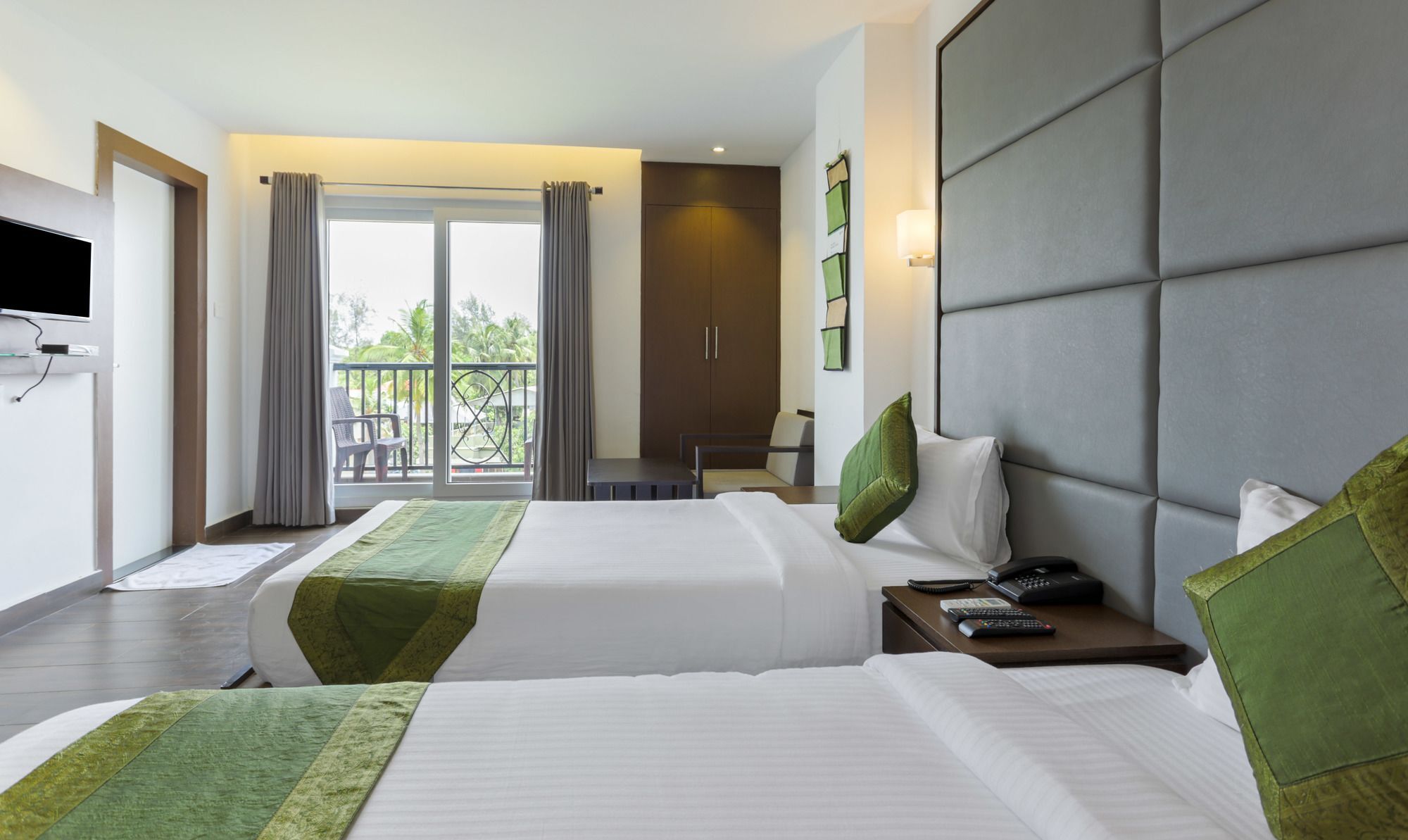 Hotel Crown Suites Kochi Exteriör bild